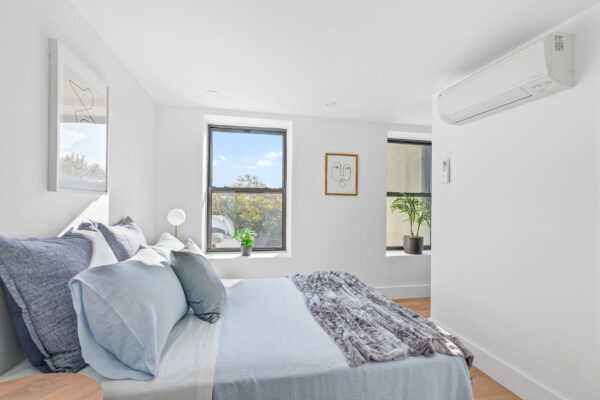 176 Atlantic Ave, 2 176 Atlantic Ave, 2