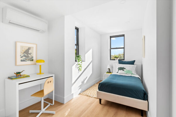 176 Atlantic Ave, 2 176 Atlantic Ave, 2